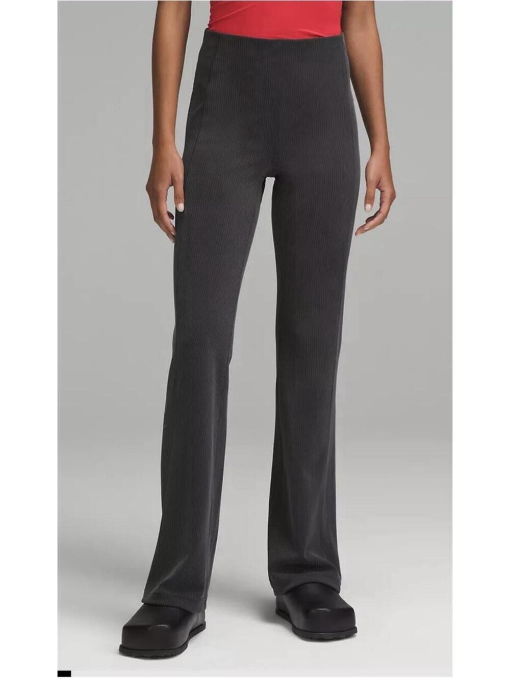 Lululemon Ribbed Softstreme Flared Pant Women's size 4 Charcoal Gray Pull On